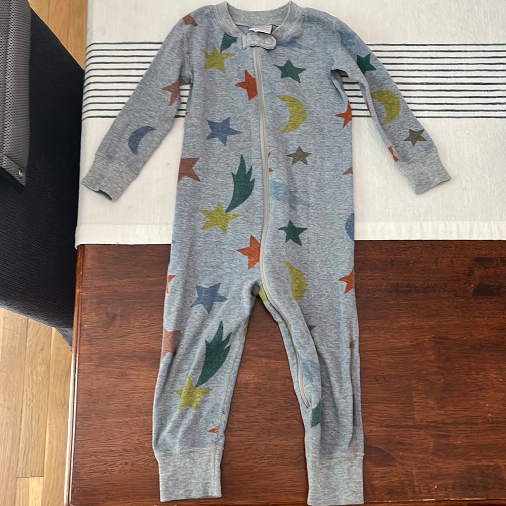 Pjs size 2t